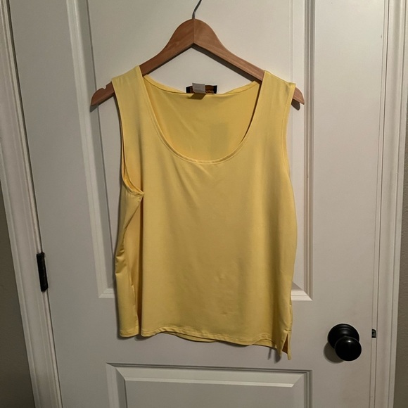 Steven Edward Soft Yellow Tank Size XL - Picture 2 of 5